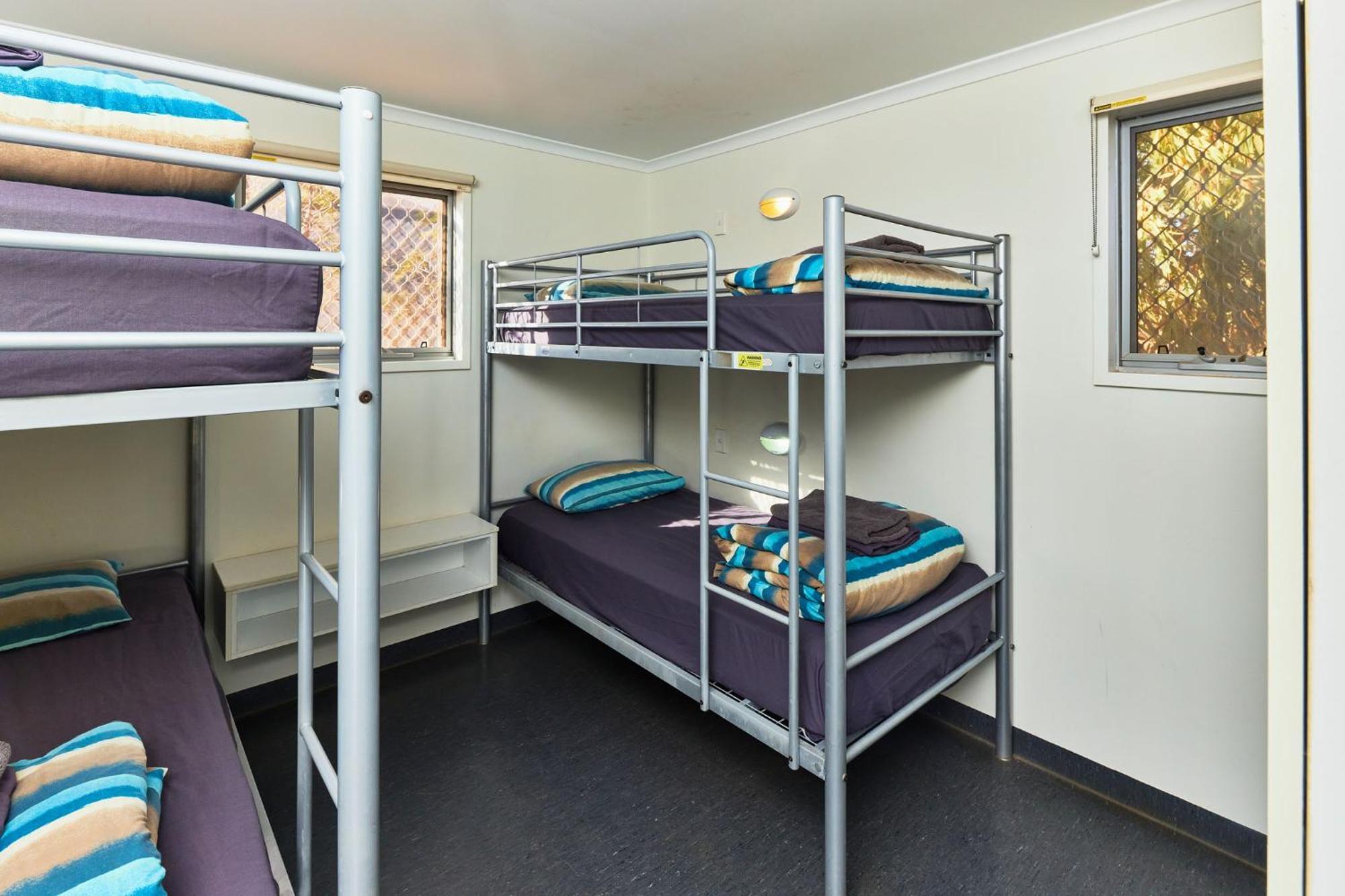 Rac Exmouth Cape Holiday Park Стая снимка